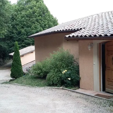Vakantiehuis La-haut Sur La Colline Yzeron