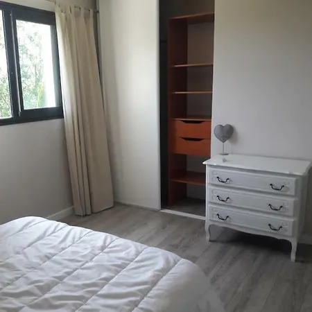 Vakantiehuis La-haut Sur La Colline
